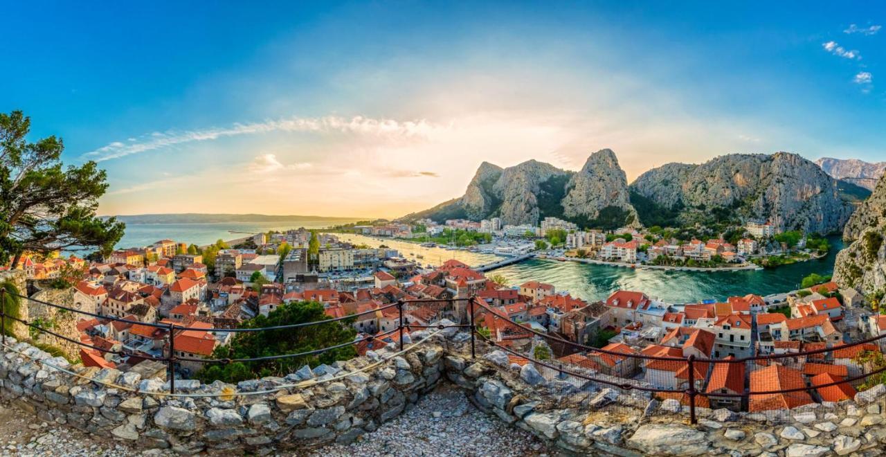 Апартаменты Seaside Deluxe Есенице Экстерьер фото